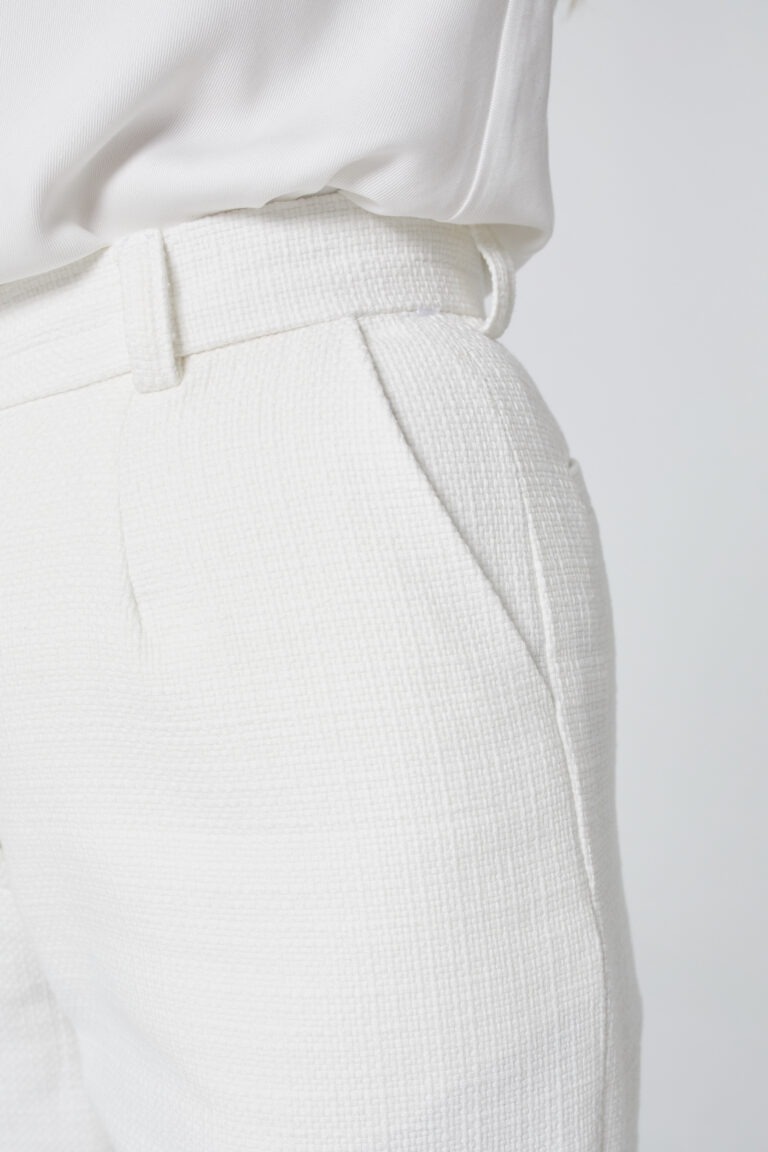 tweedowe-spodnie-detal