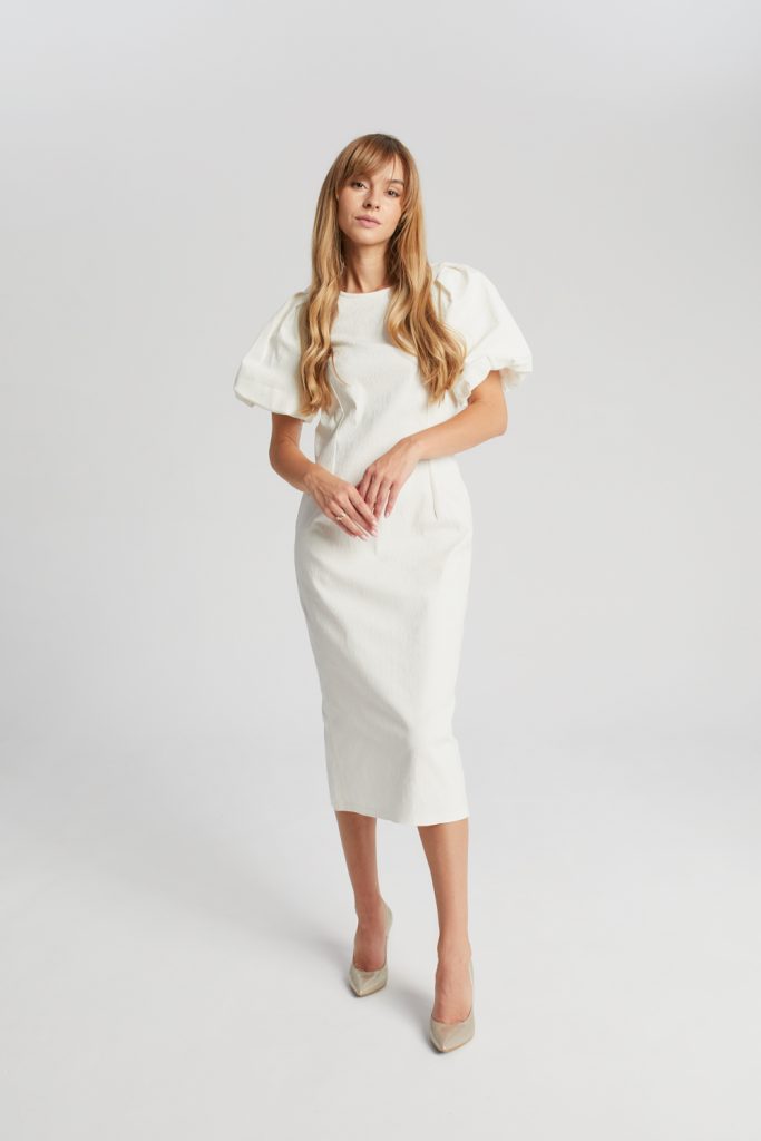 Biała żakardowa sukienka z bufkami Alex