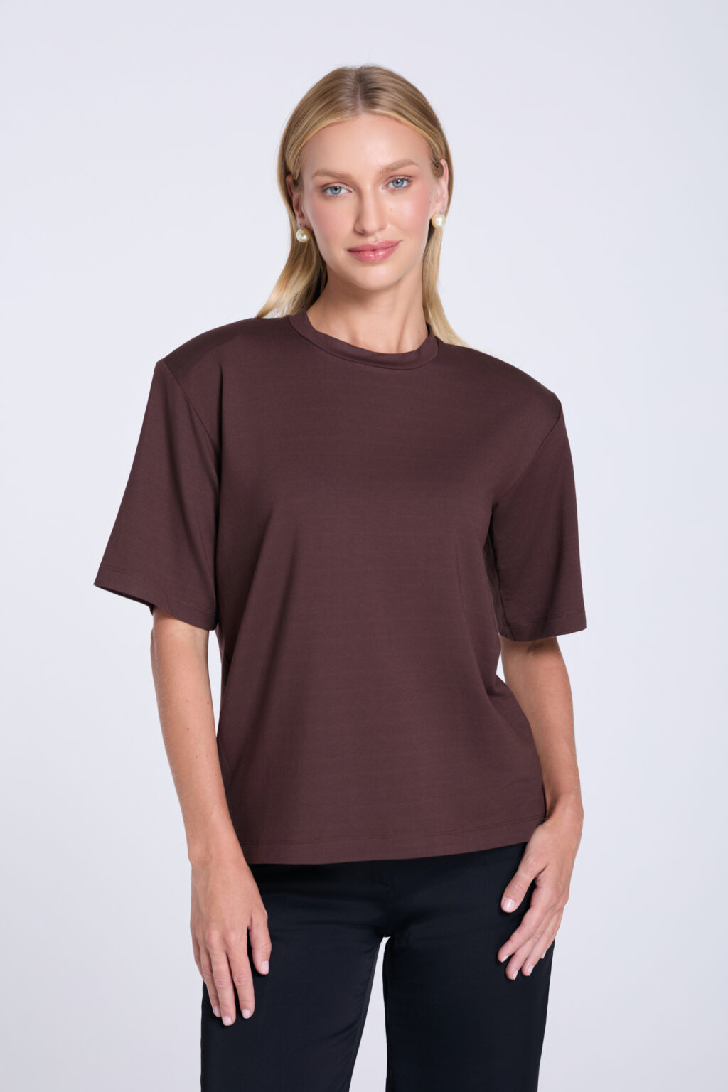 T-shirt brązowy Gini – przód